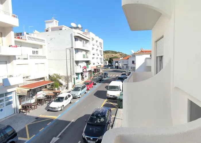 Peaceful Apartment Albufeira